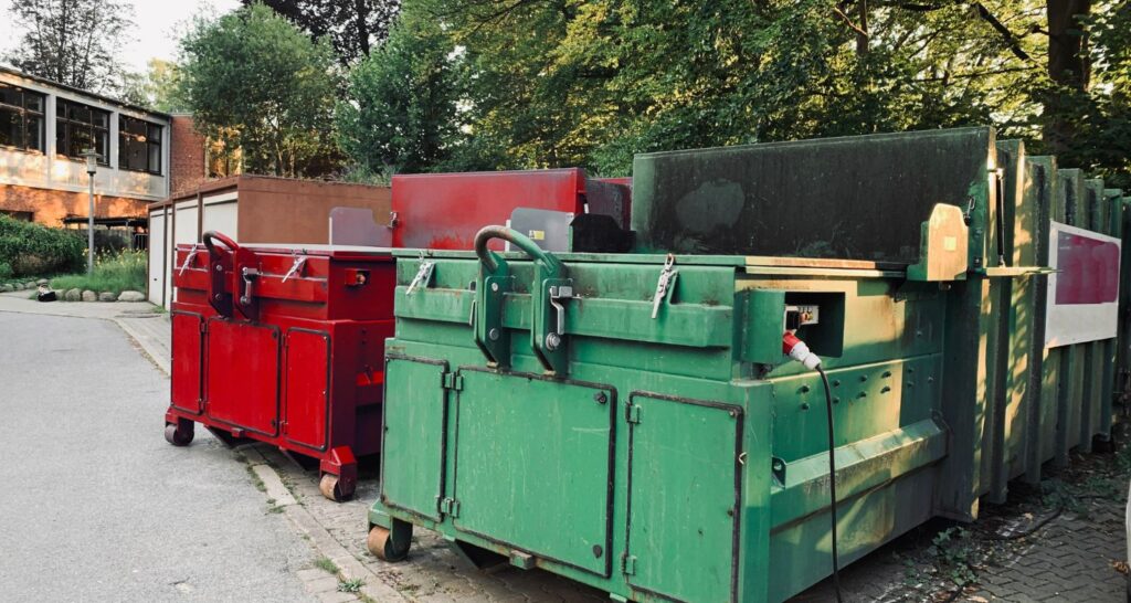 Reaction Distributing - Commercial Trash Compactor Reaction Distributing